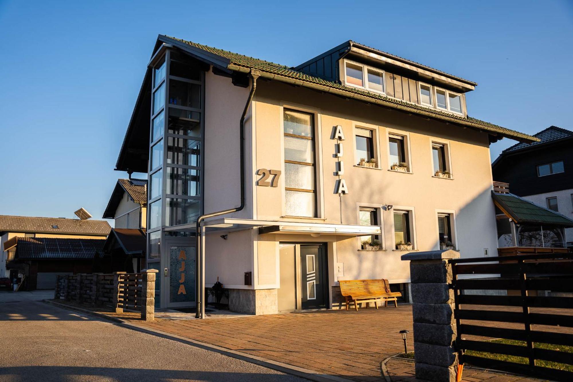 Apartma Ajja เซนซูร์ ภายนอก รูปภาพ